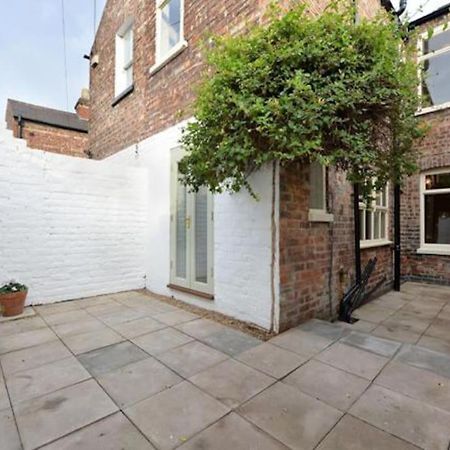 Villa Victorian Splendour York Esterno foto